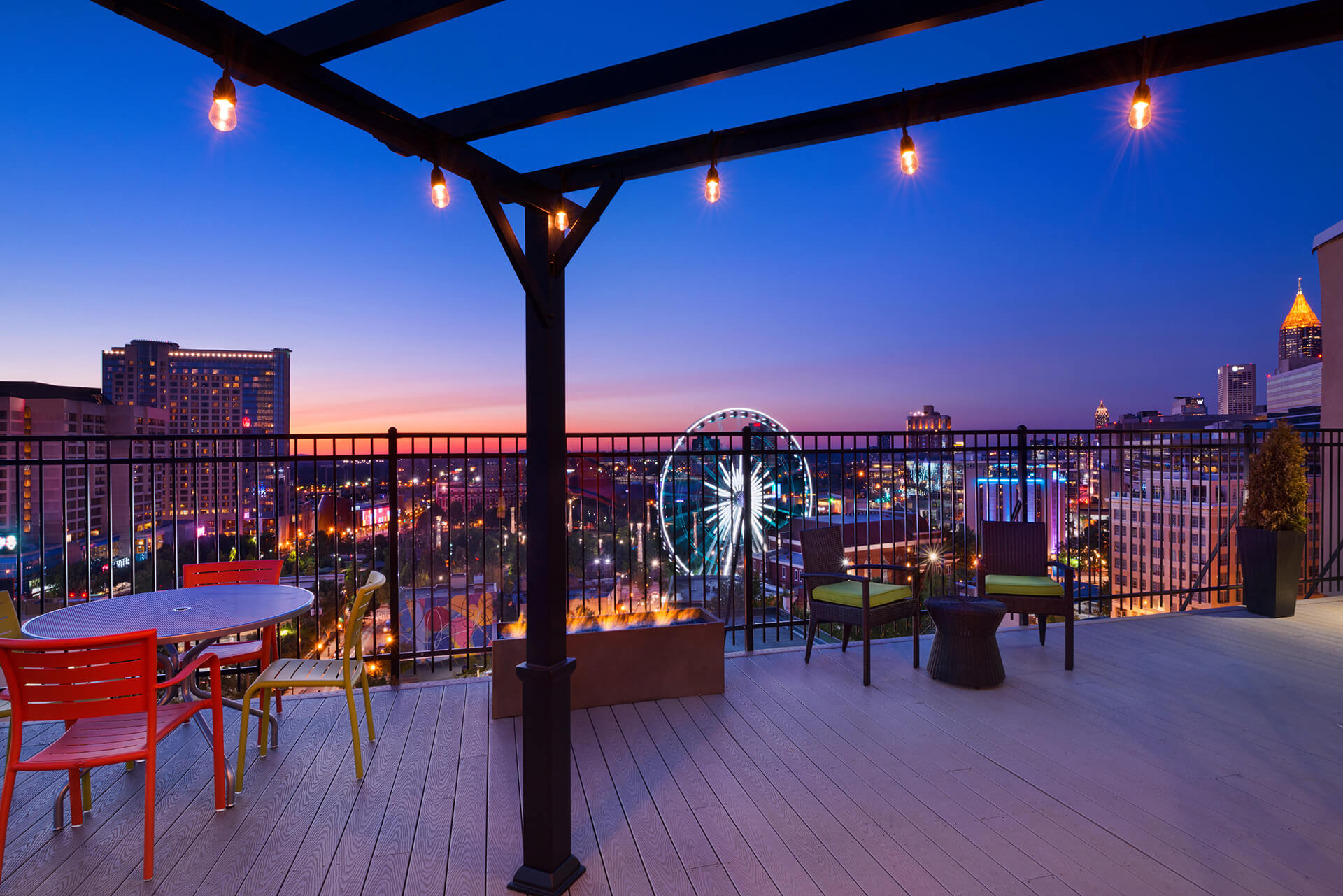 Apple Hospitality REIT, NYSE APLE